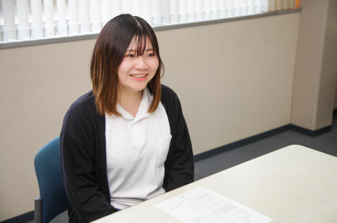 先輩社員インタビュー